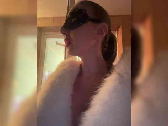 BIGTITTS-JANE webcam