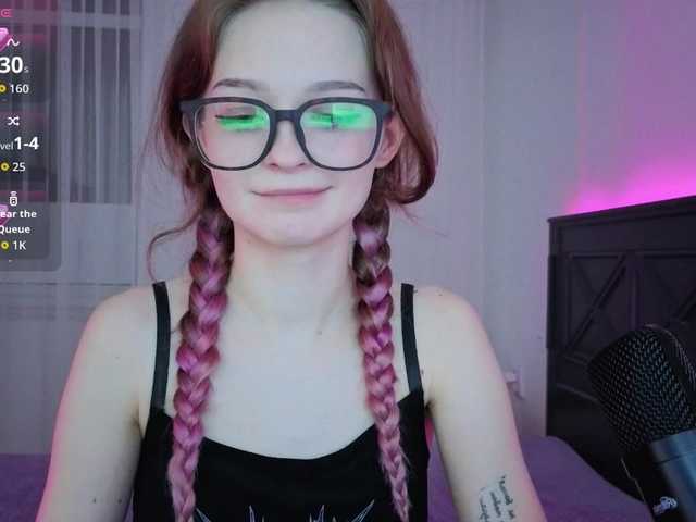 Angel-Bruh's BongaCams show and profile
