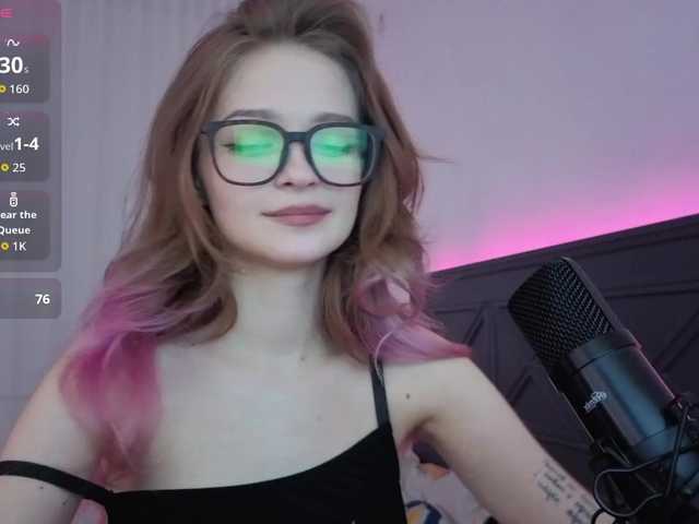Angel-Bruh's BongaCams show and profile
