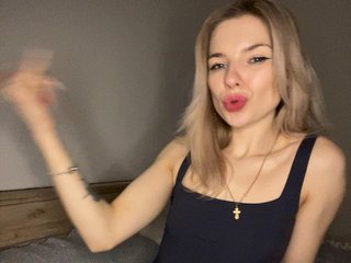 miahollis Porn Show