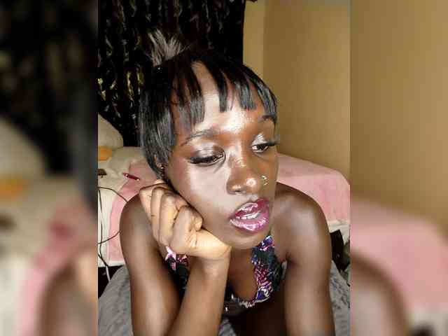 MythicalEbony webcam