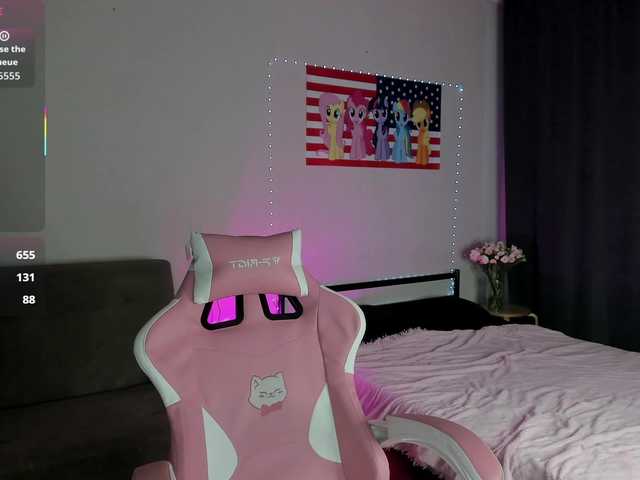 redqwe0u0 from BongaCams is Freechat