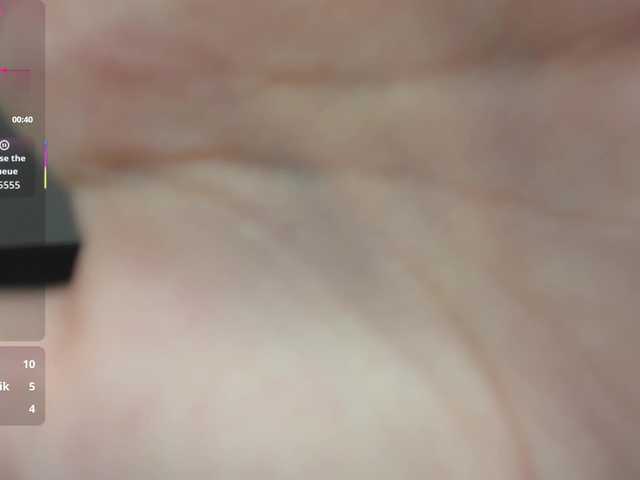 redqwe0u0 from BongaCams is Freechat