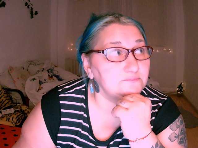 BlondyBigBoobs's Thumb Image