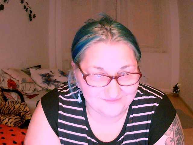 BlondyBigBoobs's Thumb Image