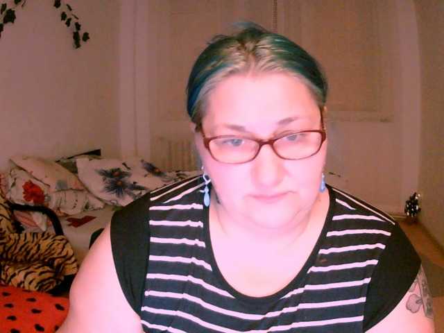 BlondyBigBoobs's Thumb Image