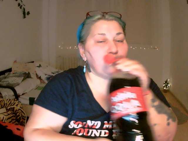 BlondyBigBoobs's Thumb Image