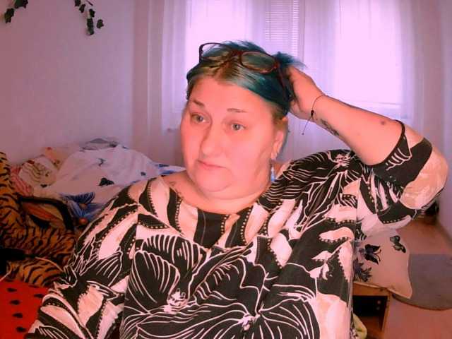 Preview of blondybigboobs