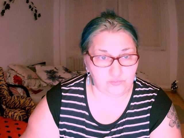 BlondyBigBoobs's Thumb Image