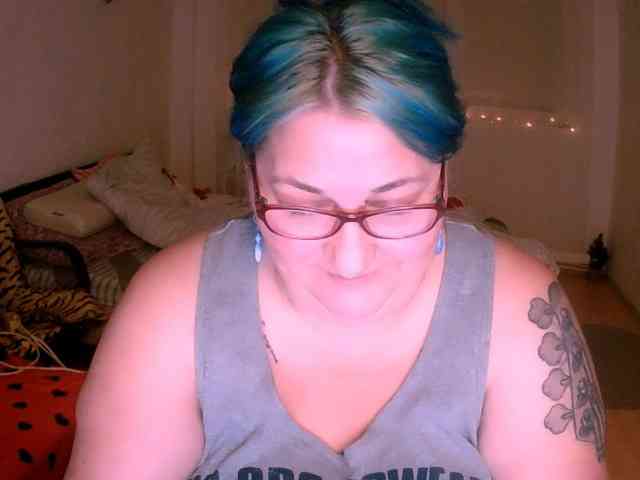 BlondyBigBoobs webcam