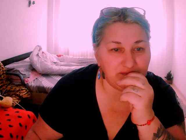 BlondyBigBoobs BlondyBigBoobs