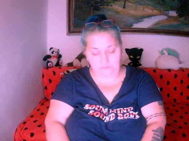 BlondyBigBoobs BlondyBigBoobs