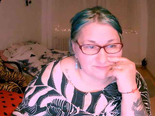 BlondyBigBoobs webcam