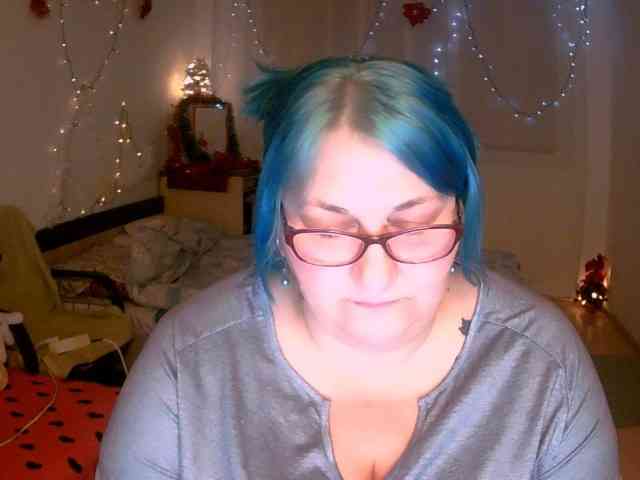 BlondyBigBoobs webcam