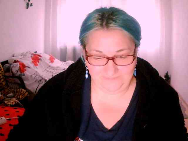 BlondyBigBoobs webcam