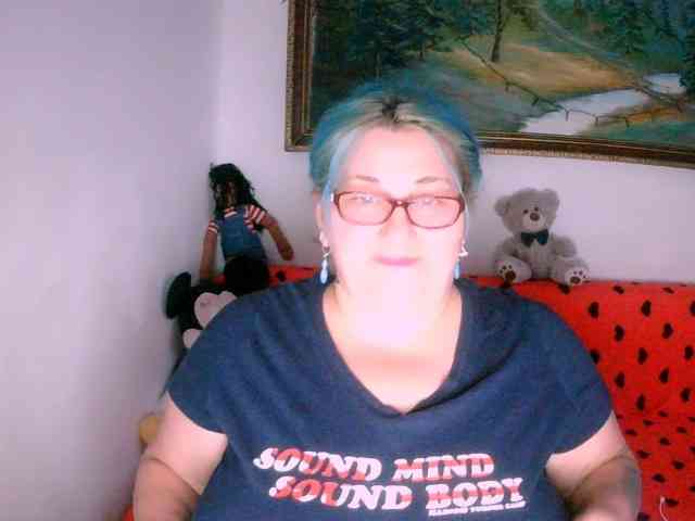 BlondyBigBoobs webcam