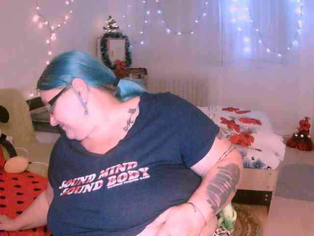 BlondyBigBoobs BlondyBigBoobs