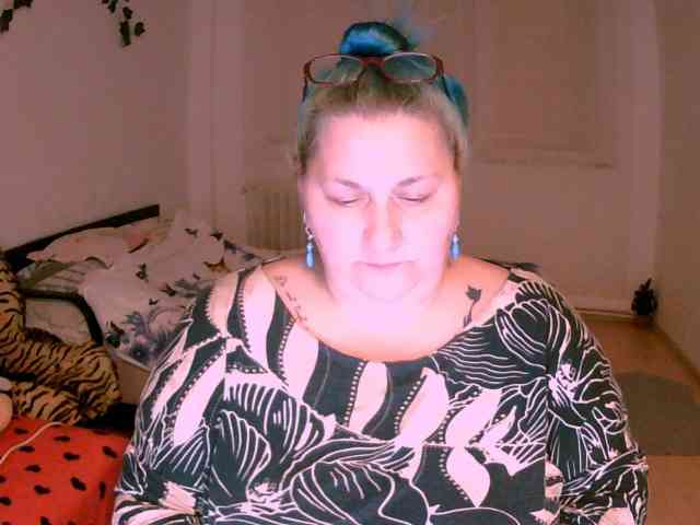 BlondyBigBoobs Live Webcam on BongaCams