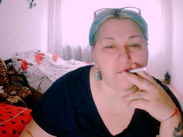 BlondyBigBoobs BlondyBigBoobs