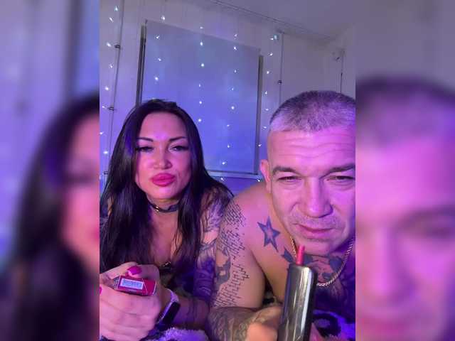 Dami-Marya's BongaCams show and profile