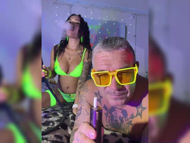 Dami-Marya's BongaCams show and profile