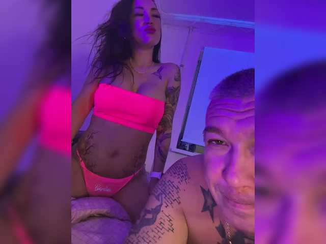 Dami-Marya's BongaCams show and profile