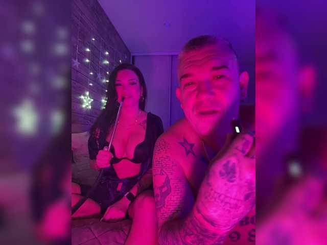 Dami-Marya's BongaCams show and profile