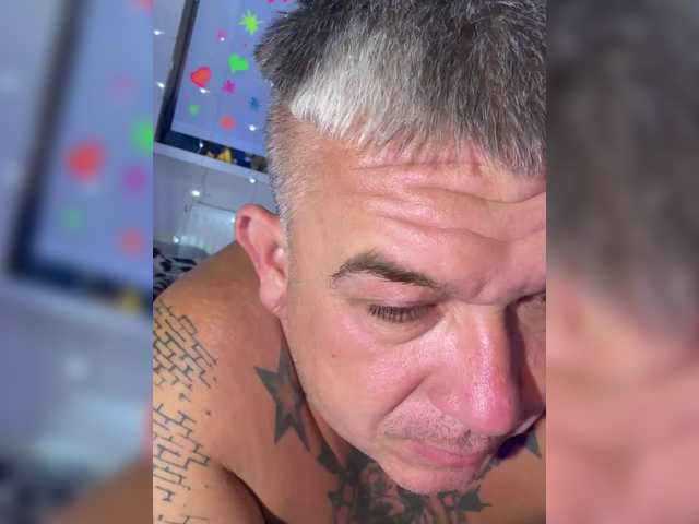 Dami-Marya's BongaCams show and profile