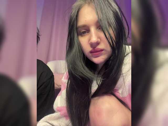 Live with PinkyPai on FliCam