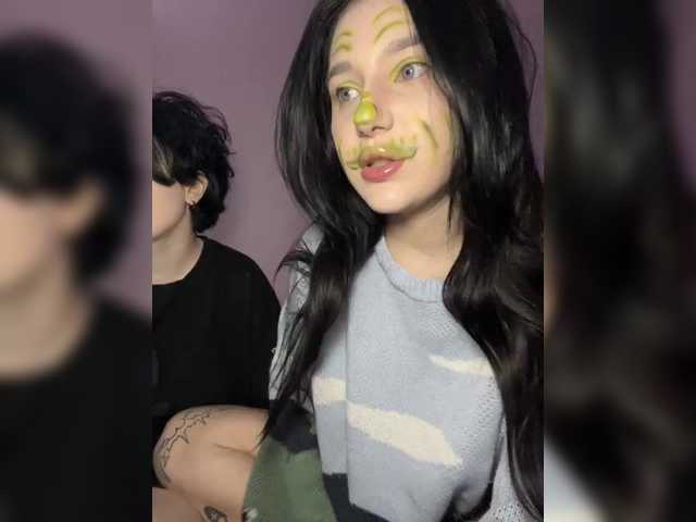 PinkyPai's Thumb Image