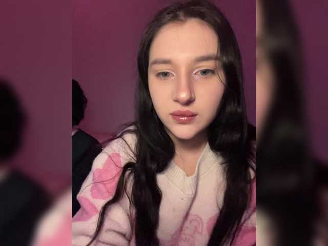 PinkyPai – webcam model profile photo