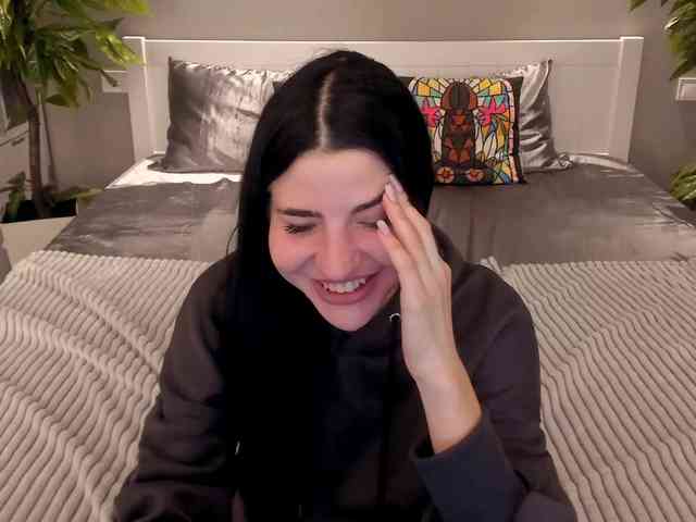 SeraphinaVolt webcam