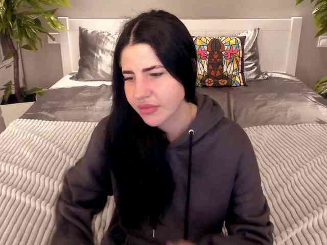 SeraphinaVolt webcam