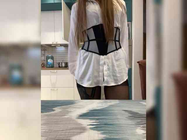 TvoyaMalishka webcam