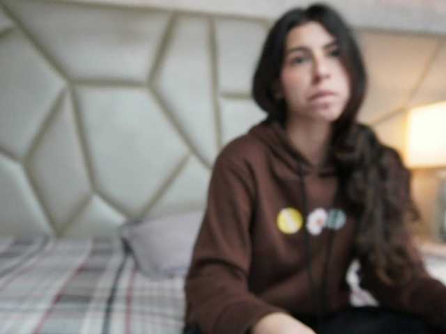 Be-Curiouss – webcam model profile photo