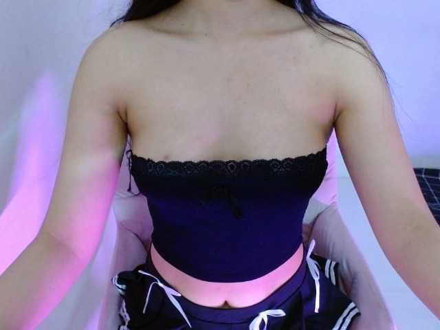 Bora2025's BongaCams show and profile