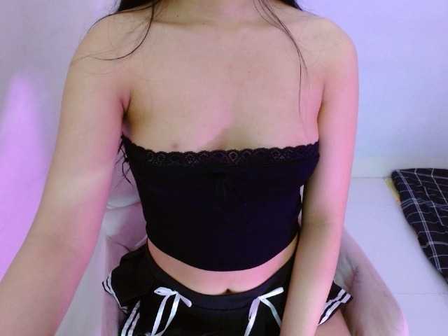 Bora2025's BongaCams show and profile