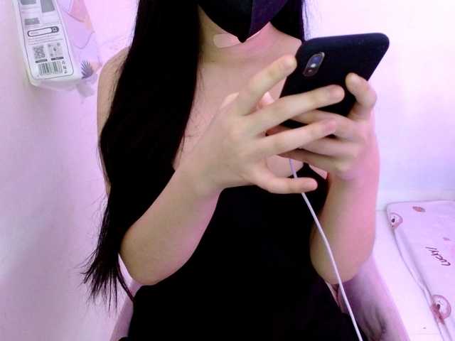 Bora2025's BongaCams show and profile