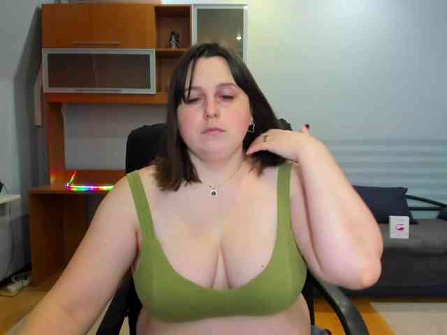 NaomiiWix Live Webcam on BongaCams