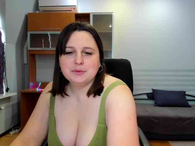 NaomiiWix webcam