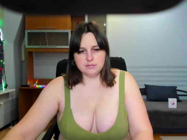 NaomiiWix webcam