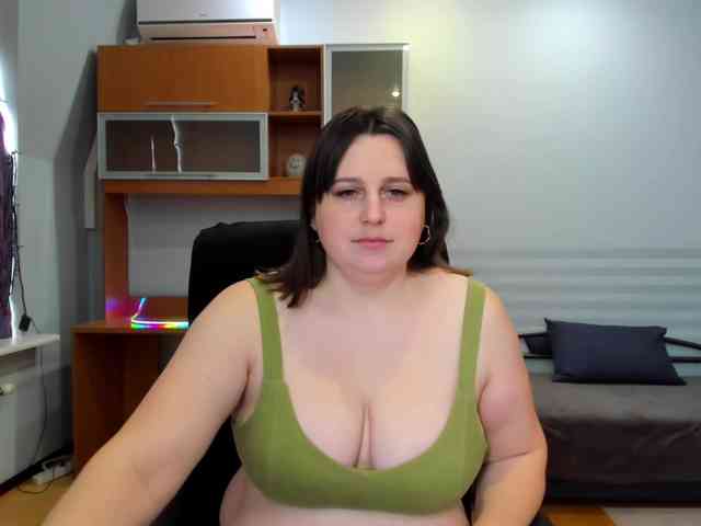 NaomiiWix webcam