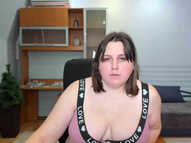 NaomiiWix webcam
