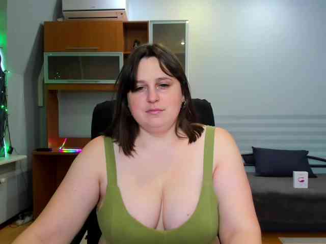 NaomiiWix webcam