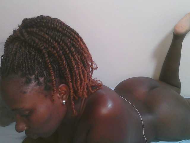 Dark-chocolate001's BongaCams show and profile