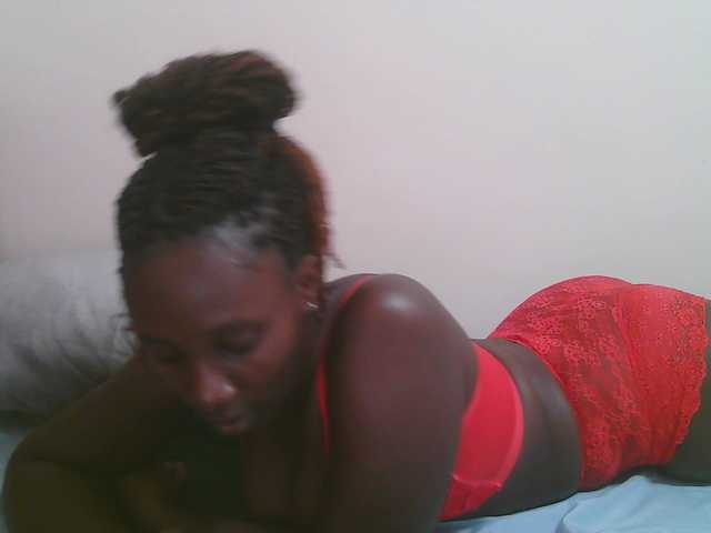 Dark-chocolate001's BongaCams show and profile