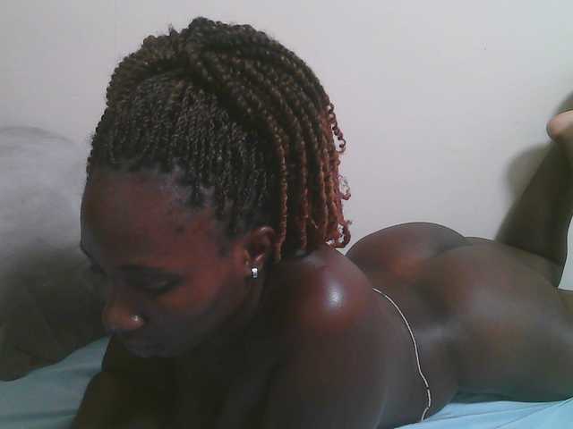 Dark-chocolate001's BongaCams show and profile