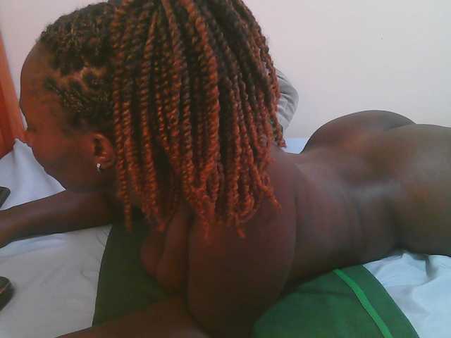 Dark-chocolate001's BongaCams show and profile