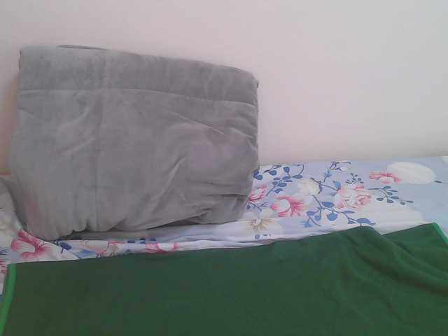 Dark-chocolate001's BongaCams show and profile