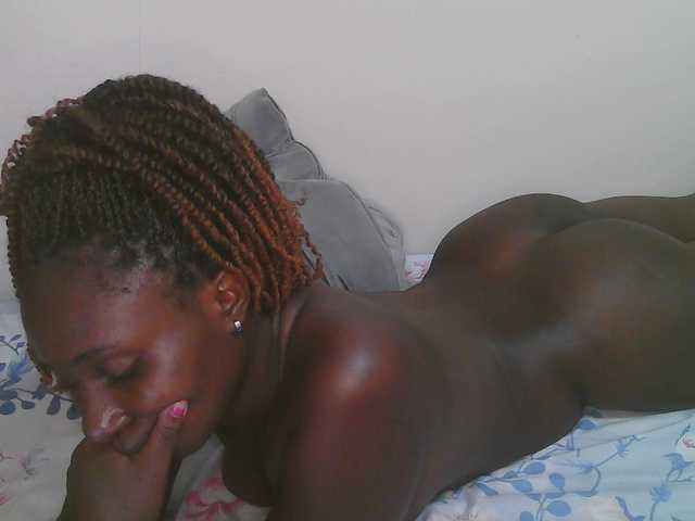 Dark-chocolate001 live cam profile